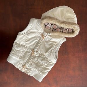 Old Navy girls vest size medium